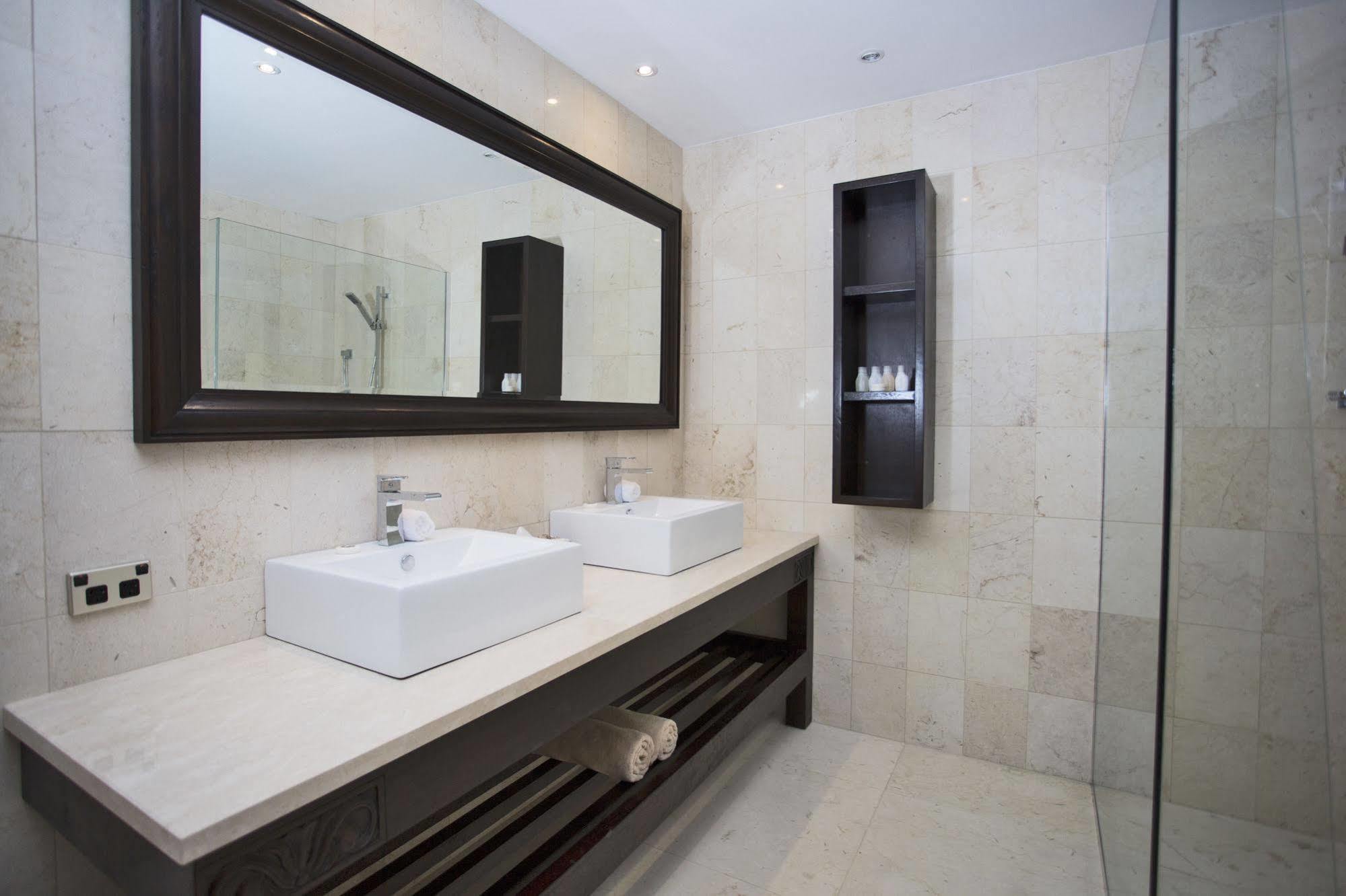 Te Manava Luxury Villas And Spa Muri Exterior photo